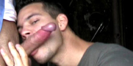 UNE FELLATION DE SUITE