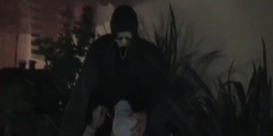 Le queue de Screamy dans ton boule !