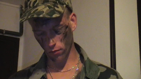 Marvin Met, le militaire qui jouit comme il gémit