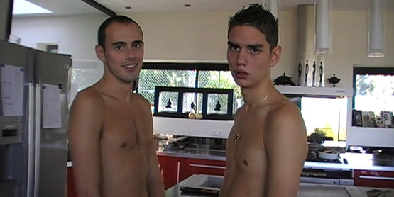 J'te baise dans la cuisine des vieux !