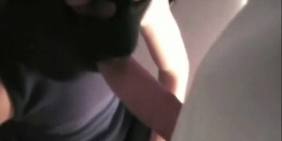 Et mes skets sur ta gueule de batard