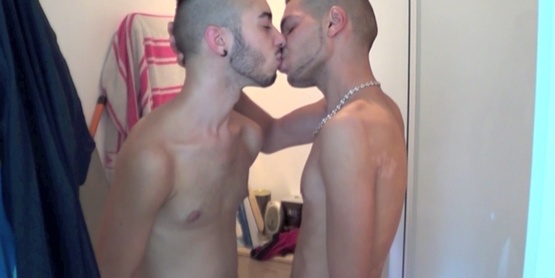 Kaiss le jeune rebeu de cité se tape Alex Kiffeur