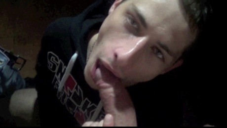 KOKASS défonce un lascar plan extérieur avec un pote